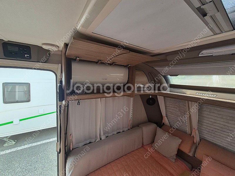 카라반 코치맨 VIP 575/4 판매합니다.--9